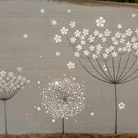 XXL Cow Parsley, Dandelion Mix Soft Grey Reclaimed Wood