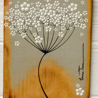 Small Cow Parsley Soft Taupe Reclaimed Wood