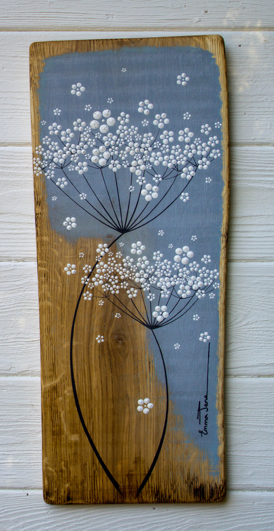 Medium Cow Parsley Soft Grey Blue Reclaimed Oak