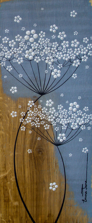 Medium Cow Parsley Soft Grey Blue Reclaimed Oak