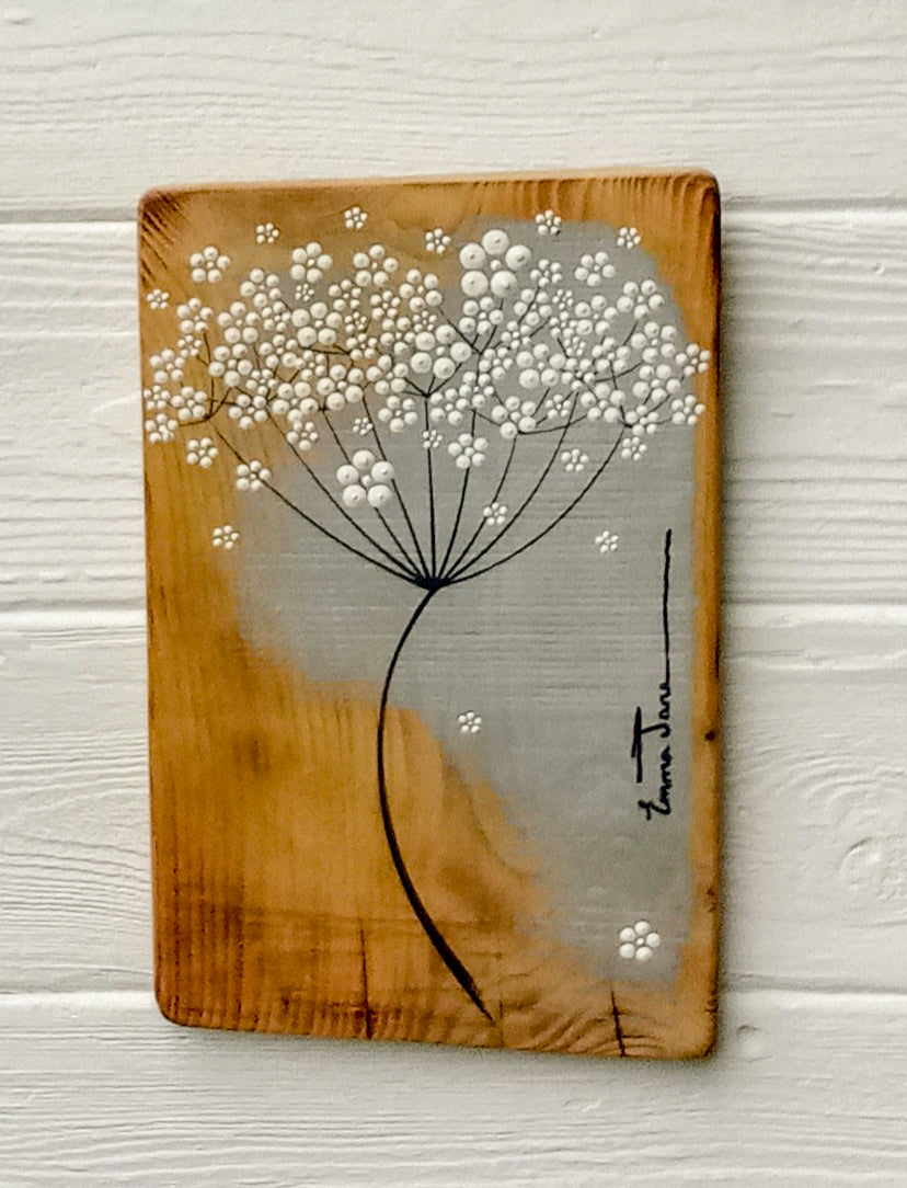 Small Cow Parsley Soft Grey Reclaimed Wood