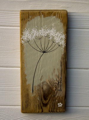 Small Cow Parsley fine flower head olive green reclaimed wood