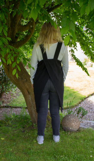 Aprons- Black with light grey screen printed Cow Parsley design