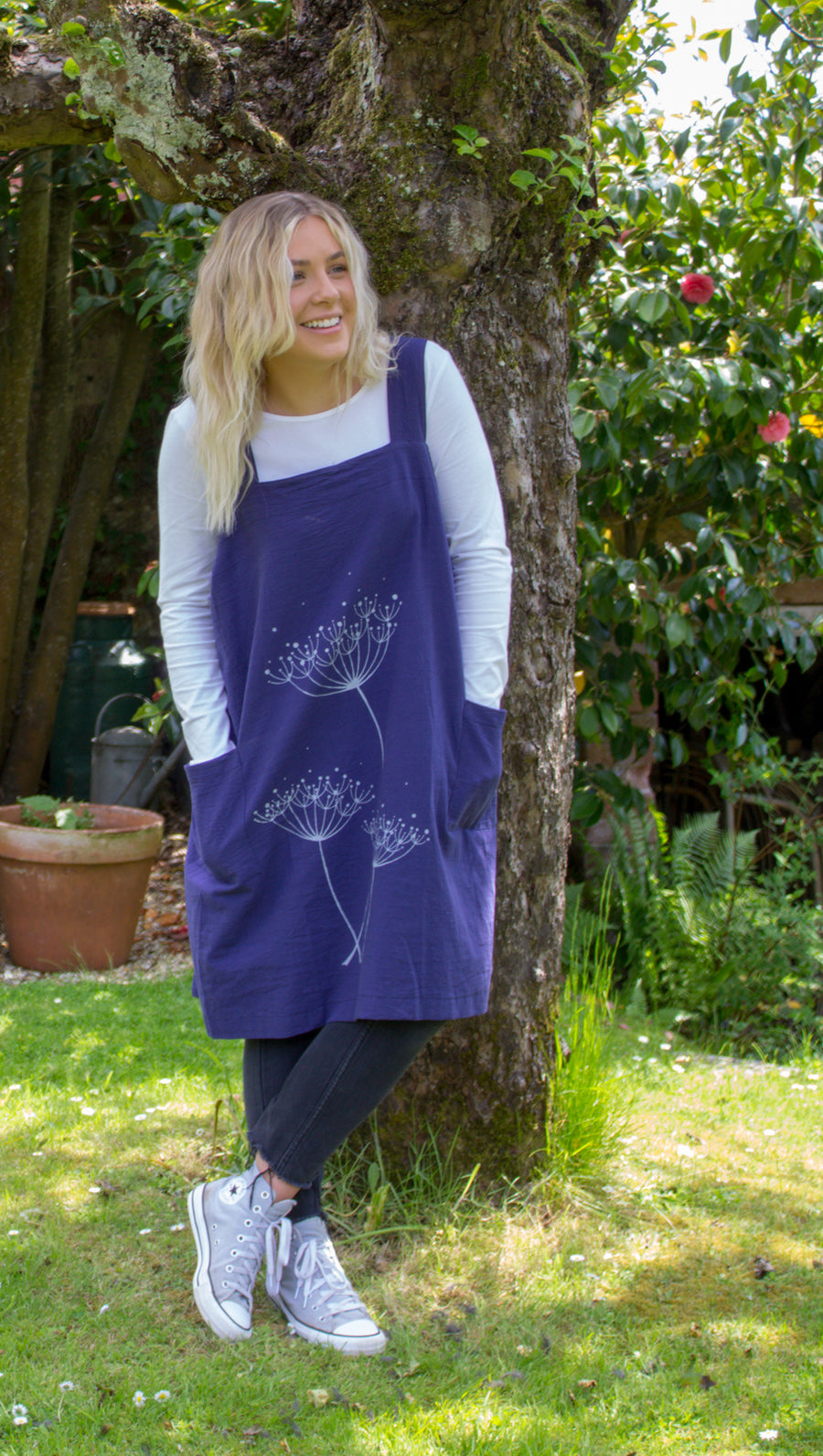 Aprons-Navy Blue with light grey screen printed cow parsley design