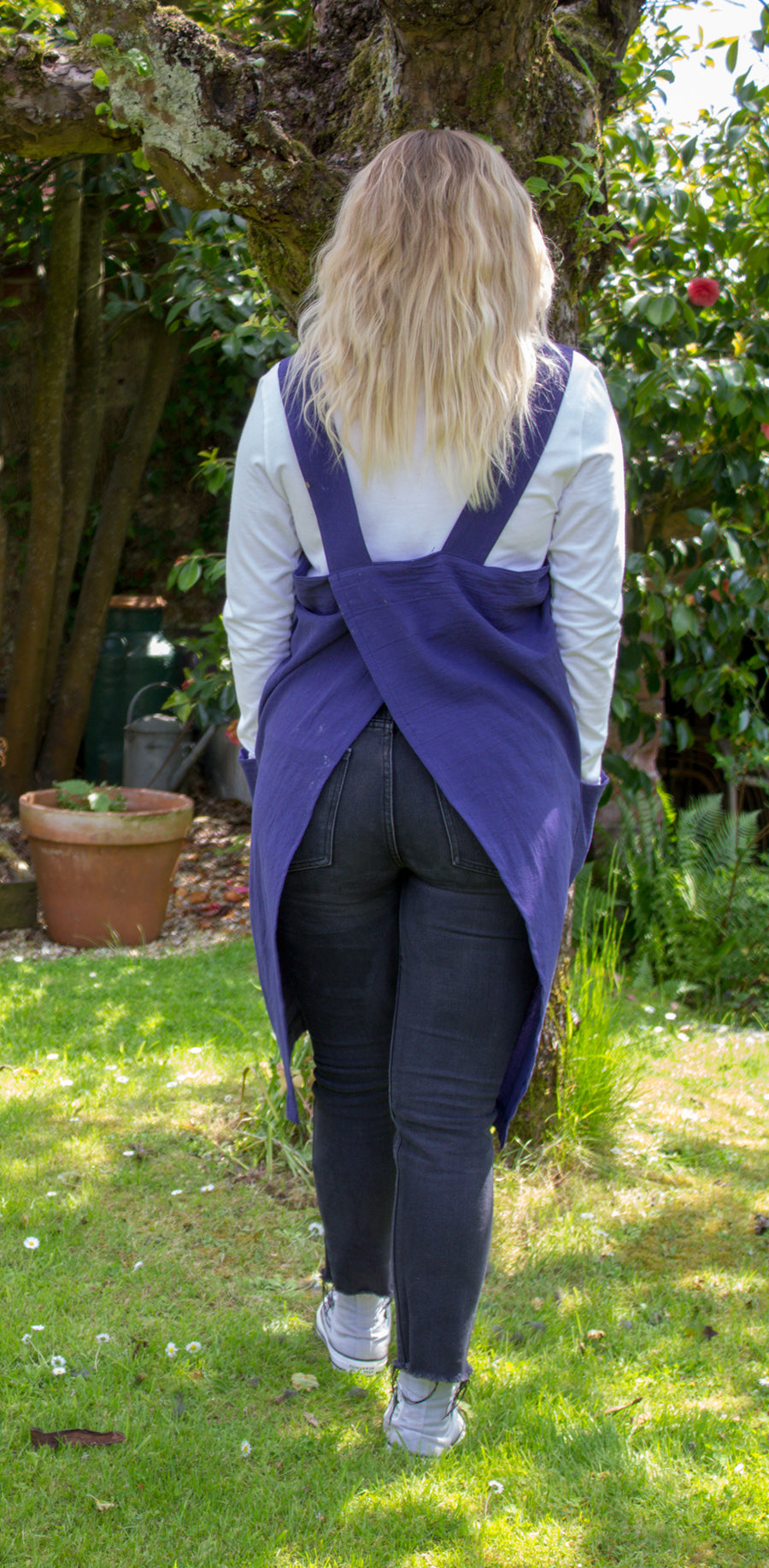 Aprons-Navy Blue with light grey screen printed cow parsley design